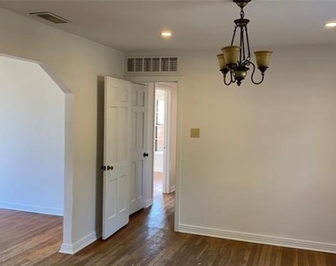 4152 Anita Avenue - Photo Thumbnail 3
