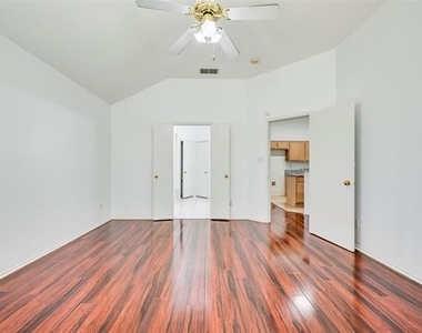 700 N Emma Drive - Photo Thumbnail 8