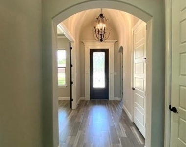 4007 Sioux Court - Photo Thumbnail 6