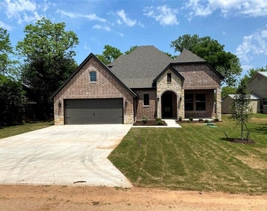4007 Sioux Court - Photo Thumbnail 3