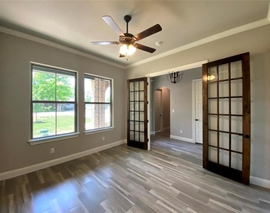 4007 Sioux Court - Photo Thumbnail 7
