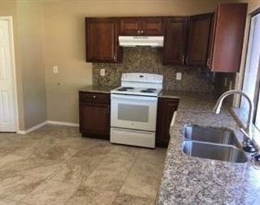 4905 Avery Circle - Photo Thumbnail 1