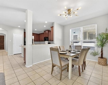 1425 Bull Street - Photo Thumbnail 10