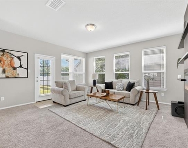 1425 Bull Street - Photo Thumbnail 4