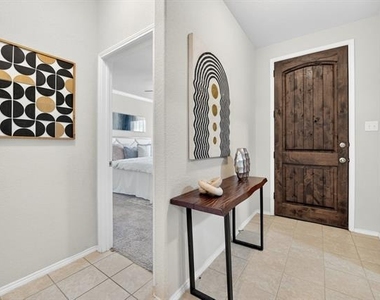 1425 Bull Street - Photo Thumbnail 3