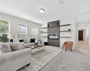 1425 Bull Street - Photo Thumbnail 6