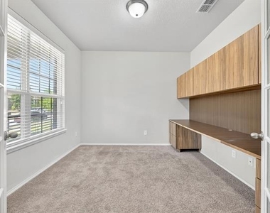 1425 Bull Street - Photo Thumbnail 18