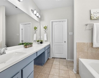 1425 Bull Street - Photo Thumbnail 15