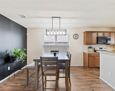 4127 Passage Way - Photo Thumbnail 6