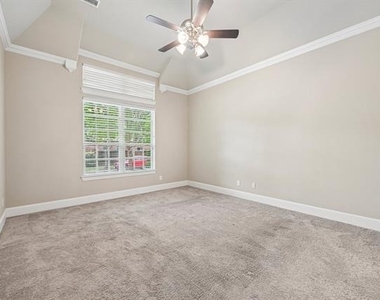 2676 Mcpherson Lane - Photo Thumbnail 15