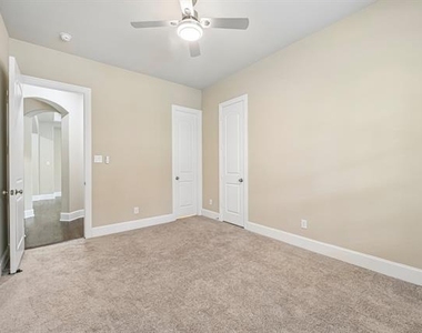 2676 Mcpherson Lane - Photo Thumbnail 21