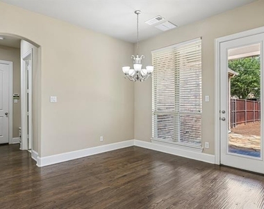 2676 Mcpherson Lane - Photo Thumbnail 6
