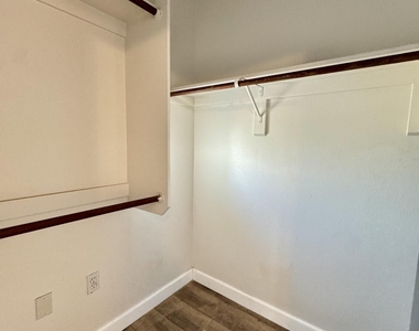 1701 E Colter Street - Photo Thumbnail 4