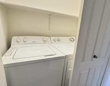 1701 E Colter Street - Photo Thumbnail 5