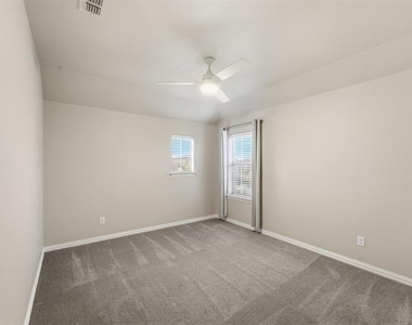 2208 Gregory Creek Drive - Photo Thumbnail 23