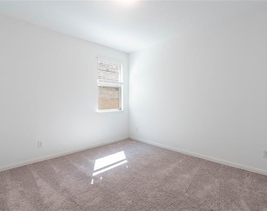 1532 Bushman Lane - Photo Thumbnail 26
