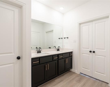 1532 Bushman Lane - Photo Thumbnail 19