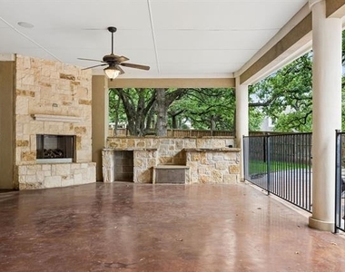 2101 Miracle Point Drive - Photo Thumbnail 28