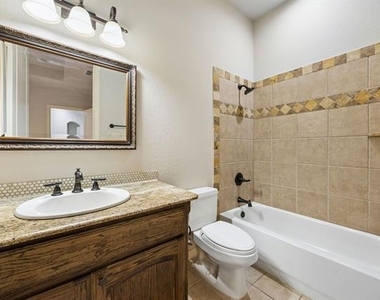 2101 Miracle Point Drive - Photo Thumbnail 25
