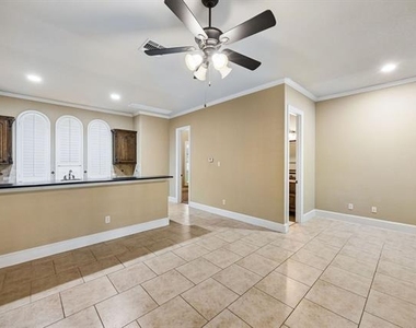 2101 Miracle Point Drive - Photo Thumbnail 34