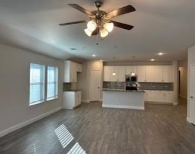 3420 Wheat Straw Way - Photo Thumbnail 11