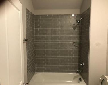 3420 Wheat Straw Way - Photo Thumbnail 6