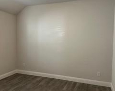 3420 Wheat Straw Way - Photo Thumbnail 7
