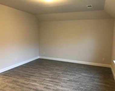 3420 Wheat Straw Way - Photo Thumbnail 5