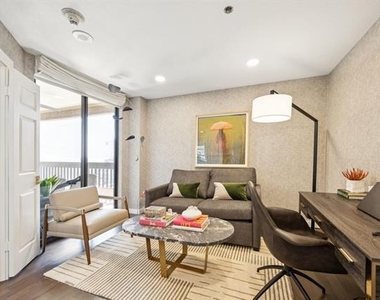 5909 Luther Lane - Photo Thumbnail 12