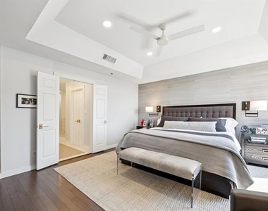 5909 Luther Lane - Photo Thumbnail 21