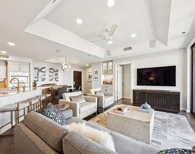 5909 Luther Lane - Photo Thumbnail 11