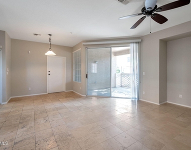 1633 E Lakeside Drive - Photo Thumbnail 5