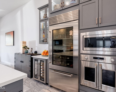 26670 N 104th Place - Photo Thumbnail 7