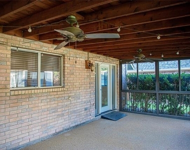 2201 Driskell Lane - Photo Thumbnail 23