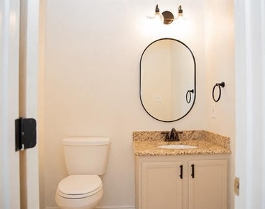2201 Driskell Lane - Photo Thumbnail 11