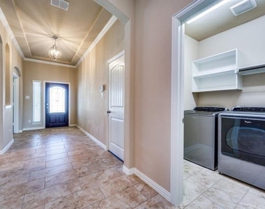 16708 Central Garden Lane - Photo Thumbnail 7