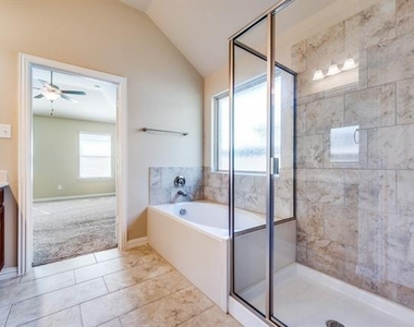 16708 Central Garden Lane - Photo Thumbnail 21