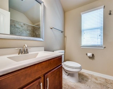 16708 Central Garden Lane - Photo Thumbnail 22