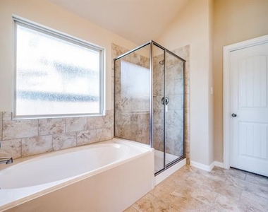 16708 Central Garden Lane - Photo Thumbnail 20