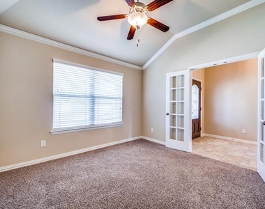 16708 Central Garden Lane - Photo Thumbnail 14
