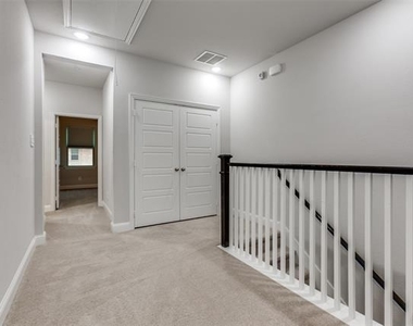 1888 Strand Street - Photo Thumbnail 10