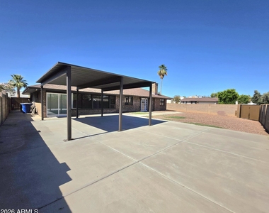 1731 E Redfield Road - Photo Thumbnail 19