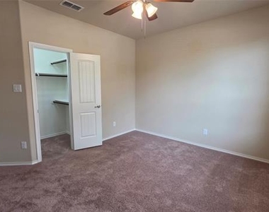 1912 Potrillo Lane - Photo Thumbnail 18