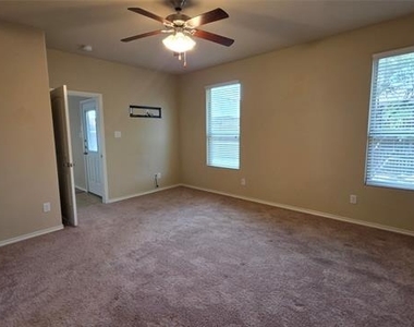 1912 Potrillo Lane - Photo Thumbnail 9