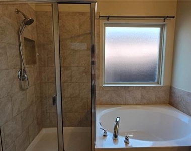 1912 Potrillo Lane - Photo Thumbnail 13