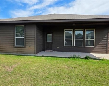 1912 Potrillo Lane - Photo Thumbnail 28