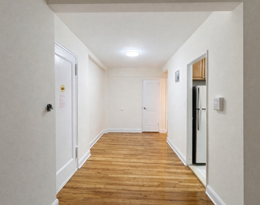 2610 Ocean Parkway - Photo Thumbnail 2