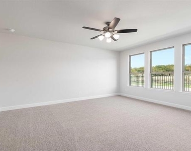 533 Banks Street - Photo Thumbnail 22