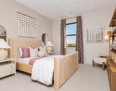 533 Banks Street - Photo Thumbnail 28