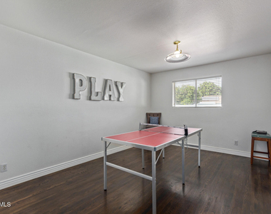106 E Geneva Drive - Photo Thumbnail 12